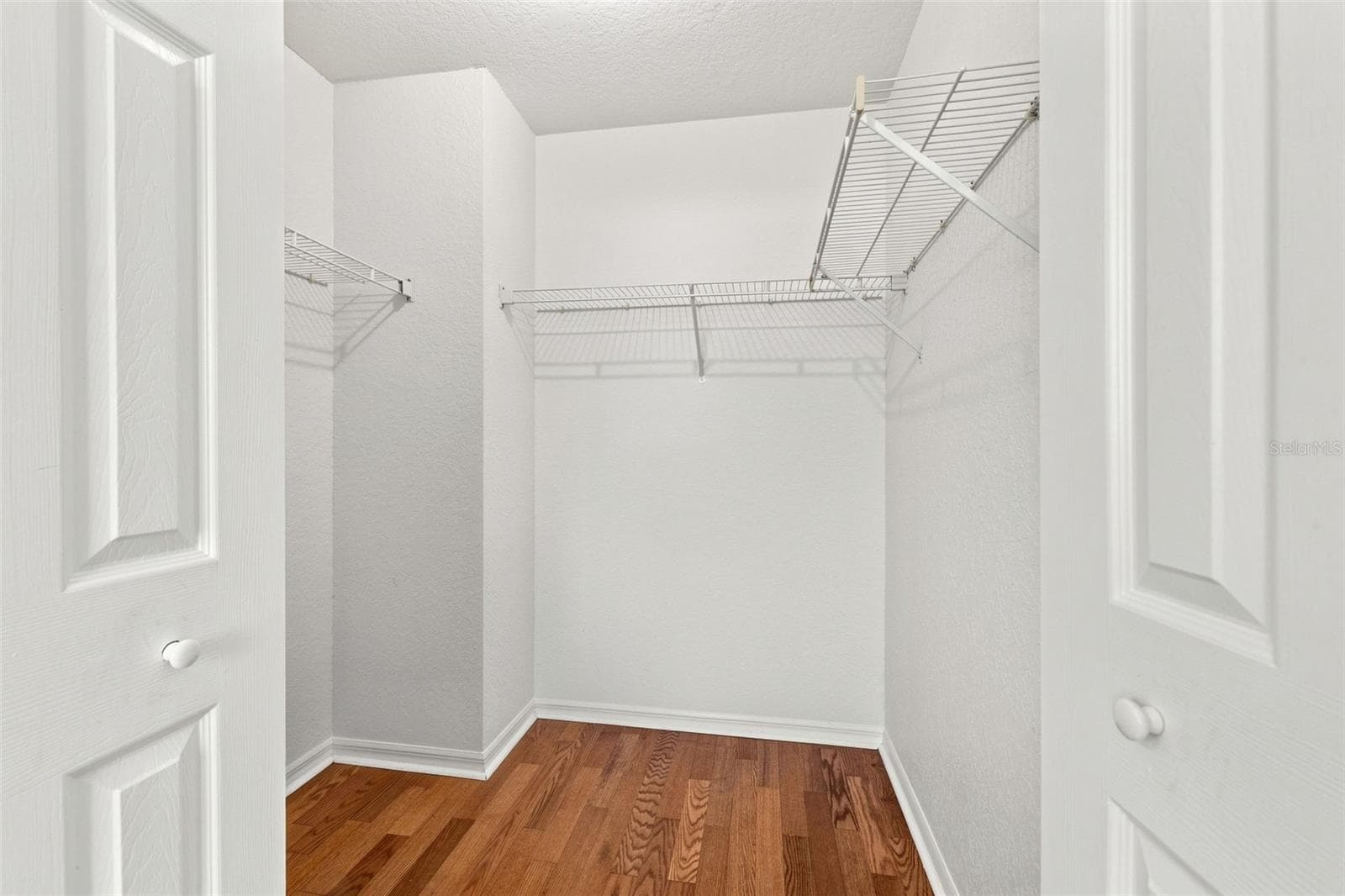 Townhouse at 4176 BRENTWOOD PARK CIR, TAMPA, photo 24 of 32