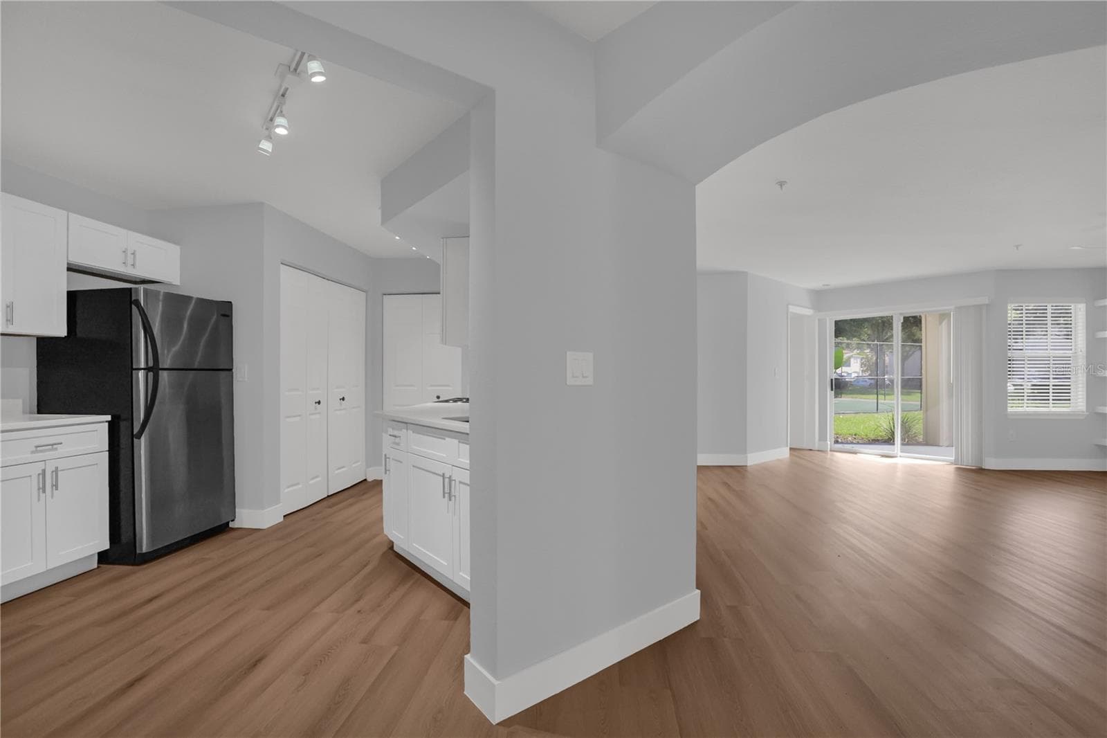Condominium at 7300 WESTPOINTE BLVD #717, ORLANDO, photo 9 of 33
