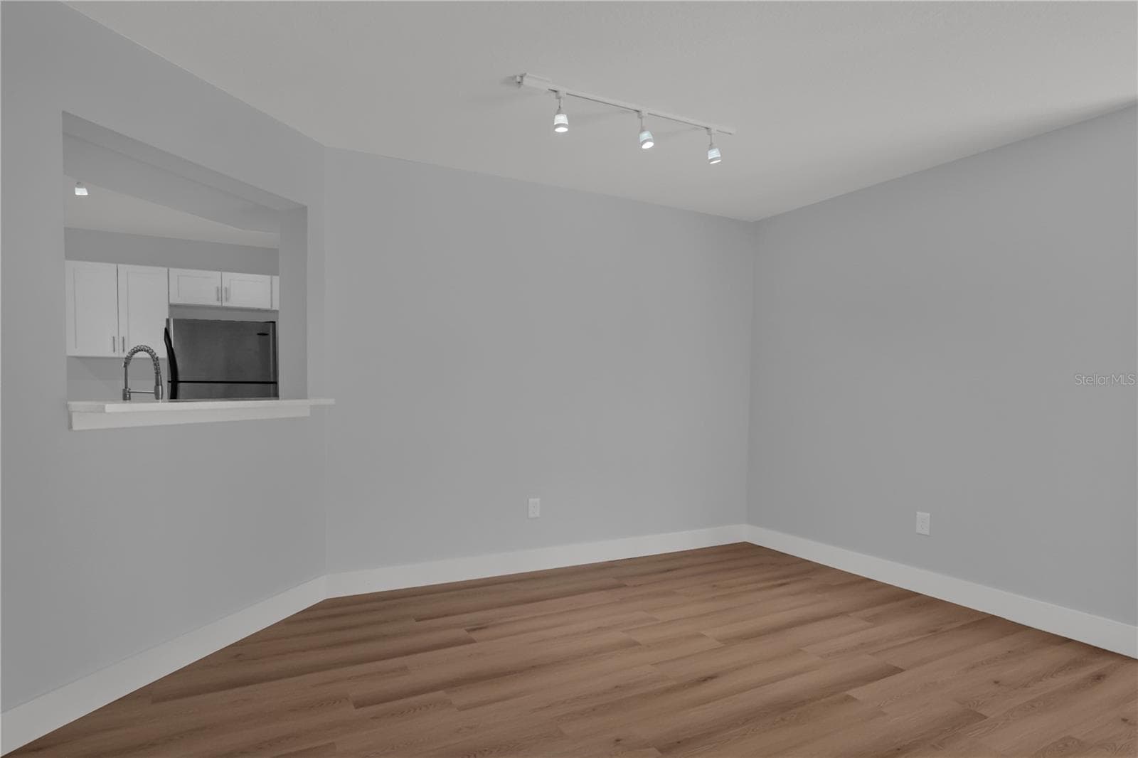 Condominium at 7300 WESTPOINTE BLVD #717, ORLANDO, photo 15 of 33