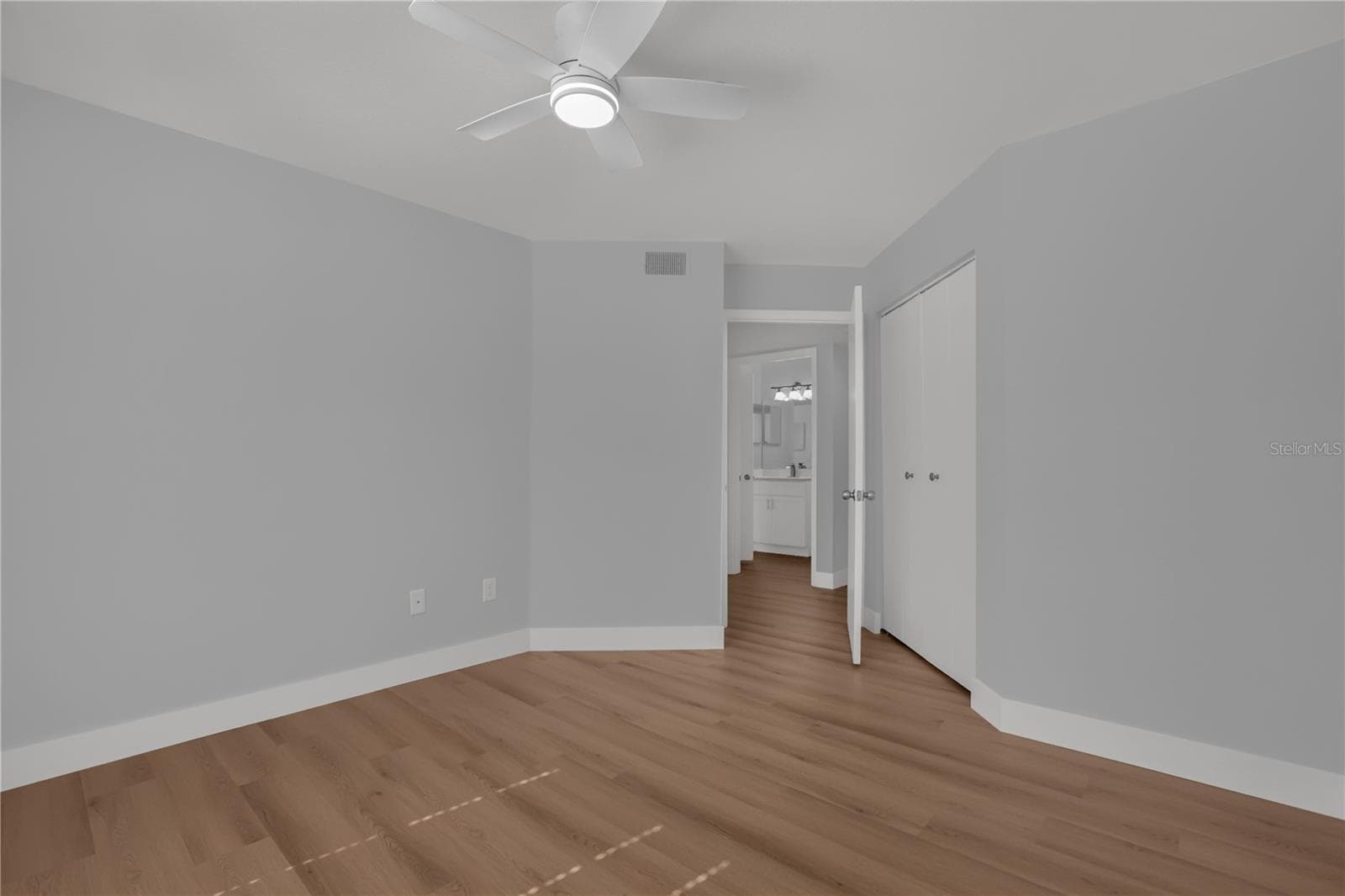 Condominium at 7300 WESTPOINTE BLVD #717, ORLANDO, photo 20 of 33