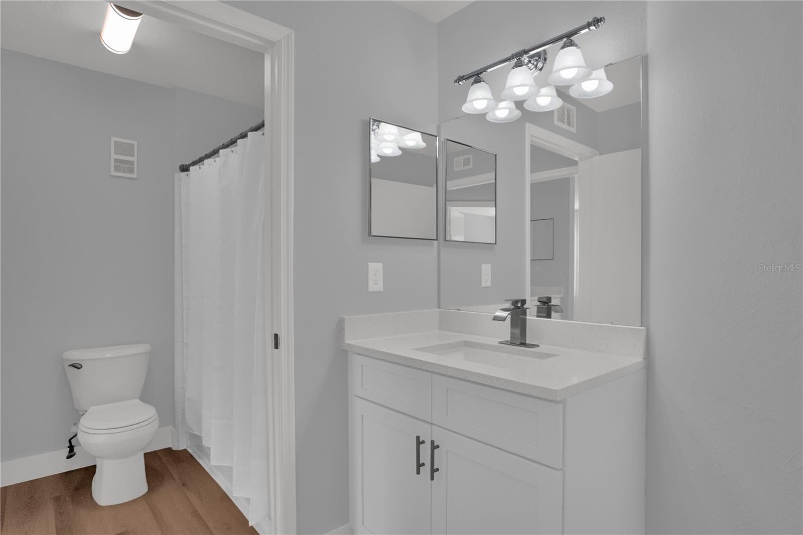 Condominium at 7300 WESTPOINTE BLVD #717, ORLANDO, photo 26 of 33