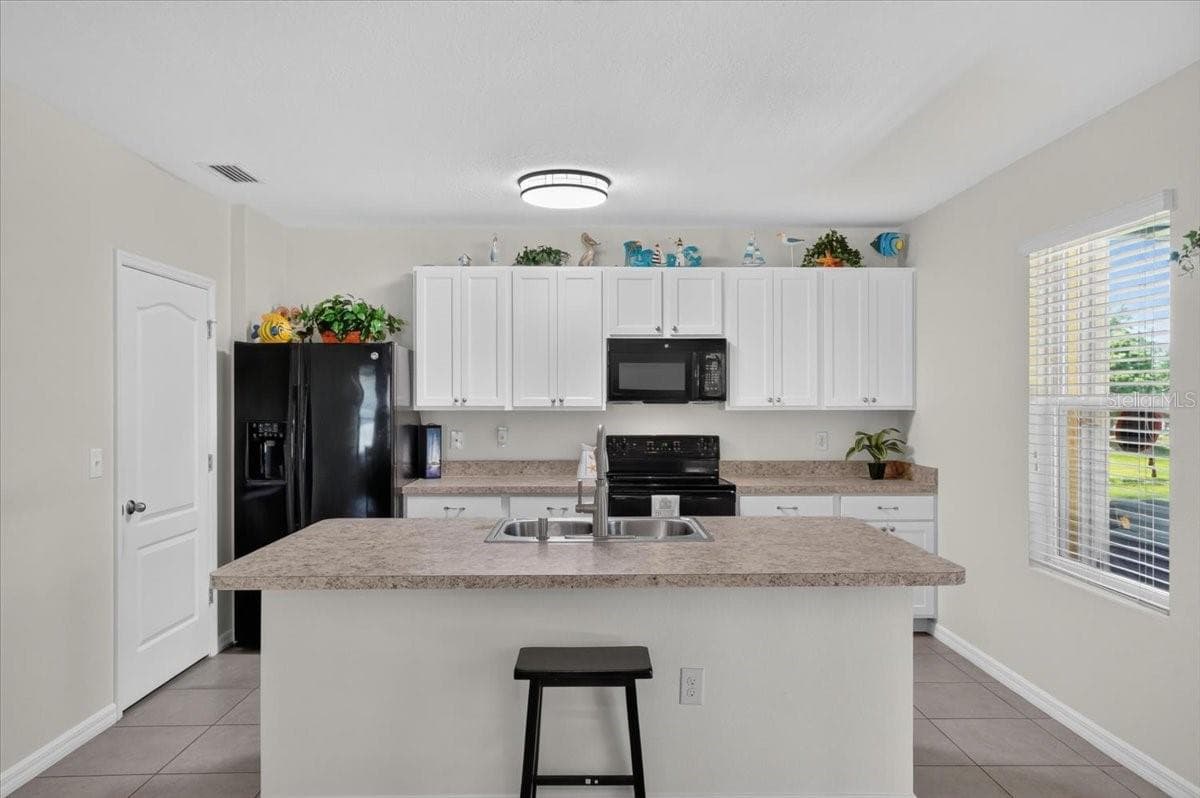 Single Family Residence at 5288 11TH ST E, BRADENTON, photo 14 of 48