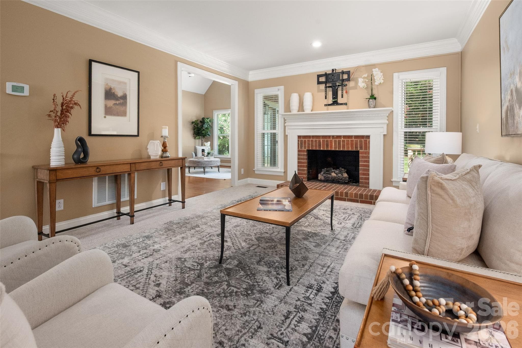 Single Family Residence at 12818 Darby Chase Drive, Charlotte, photo 10 of 43