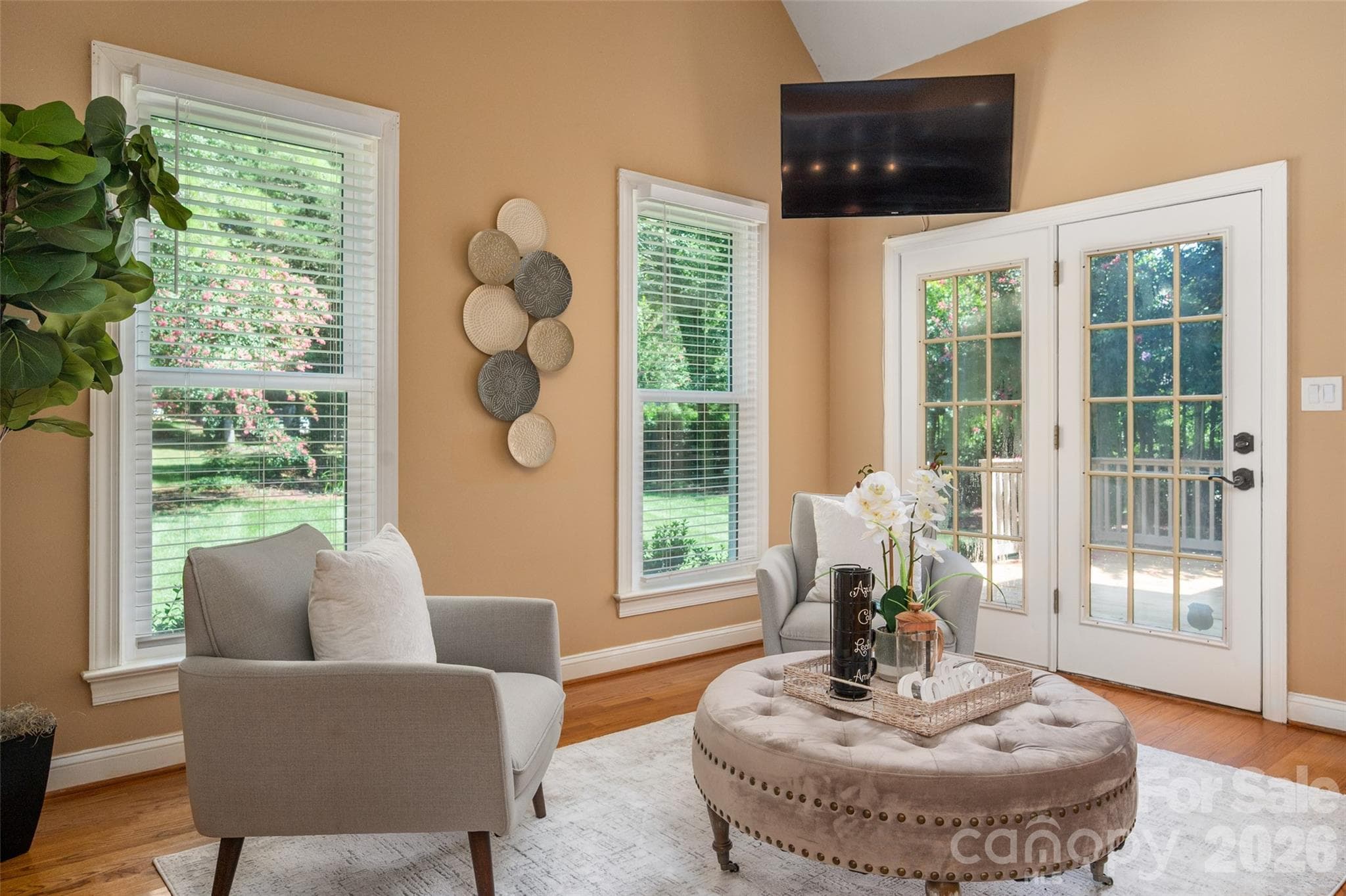 Single Family Residence at 12818 Darby Chase Drive, Charlotte, photo 12 of 43