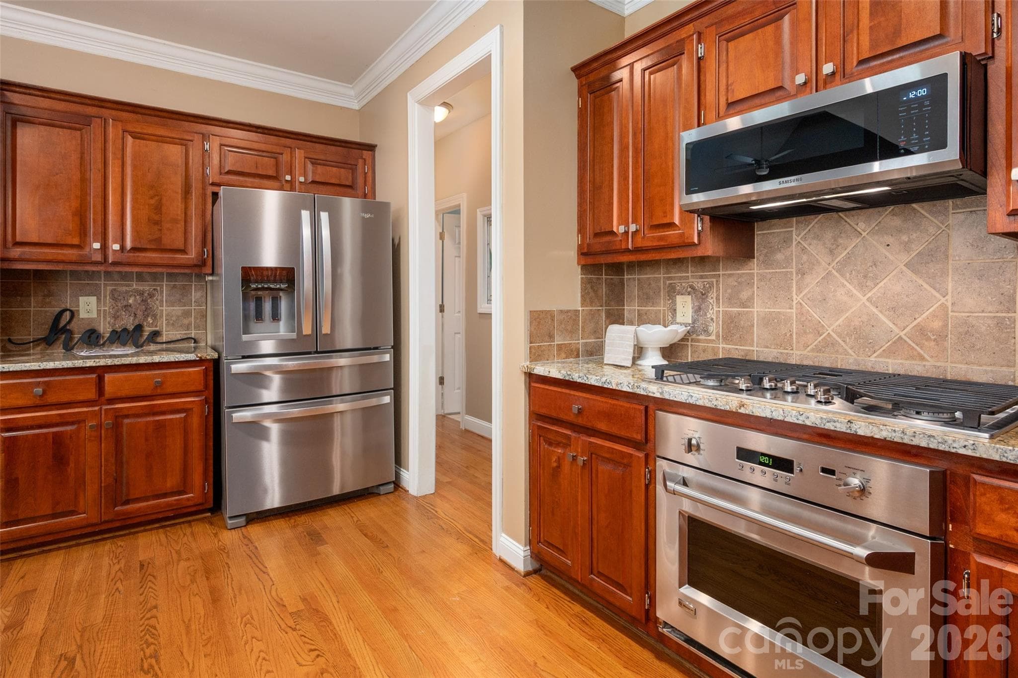 Enjoy all new appliances - 12818 Darby Chase Drive, Charlotte