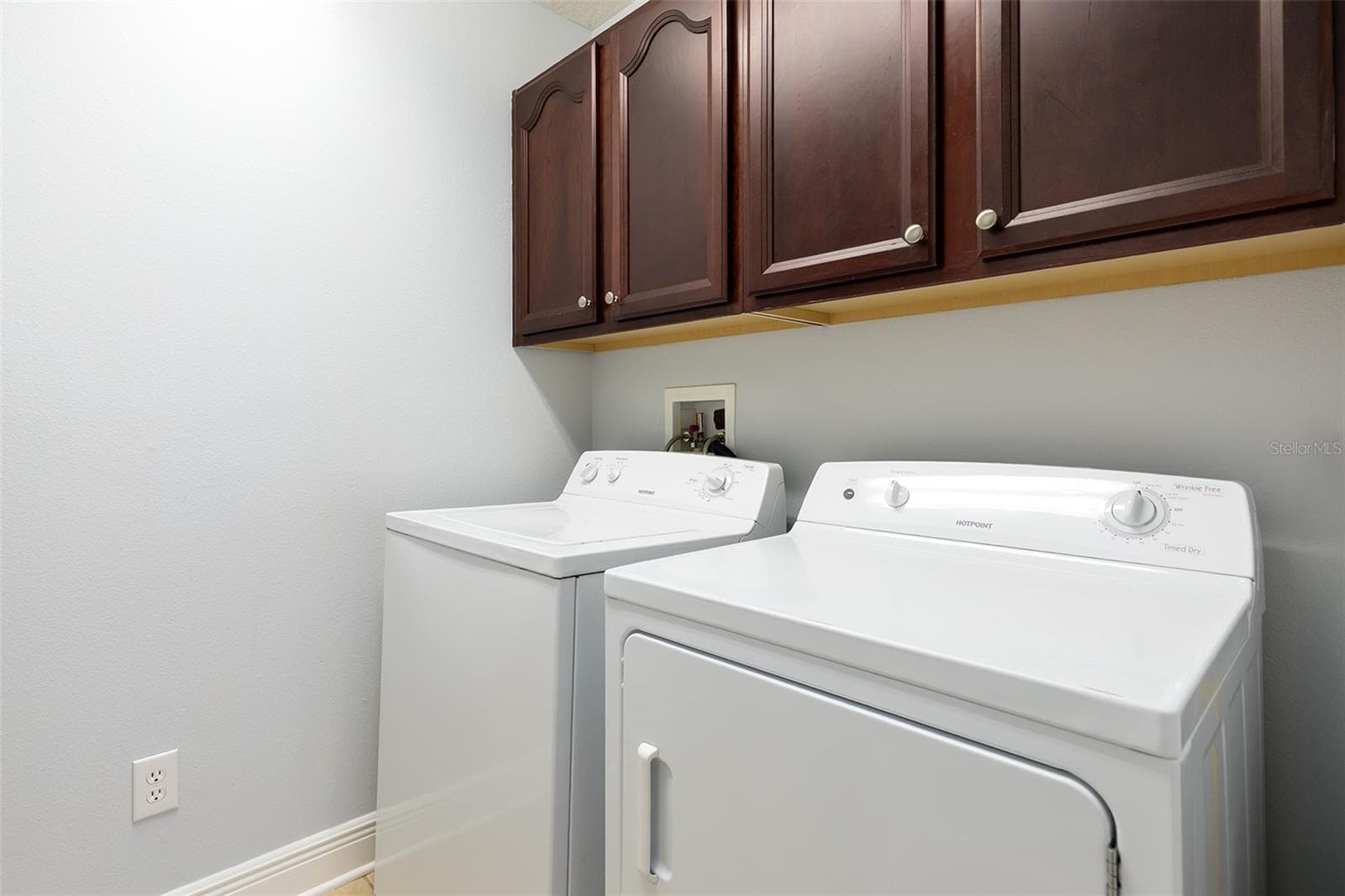 Single Family Residence at 5421 GEMGOLD CT, WINDERMERE, photo 28 of 35