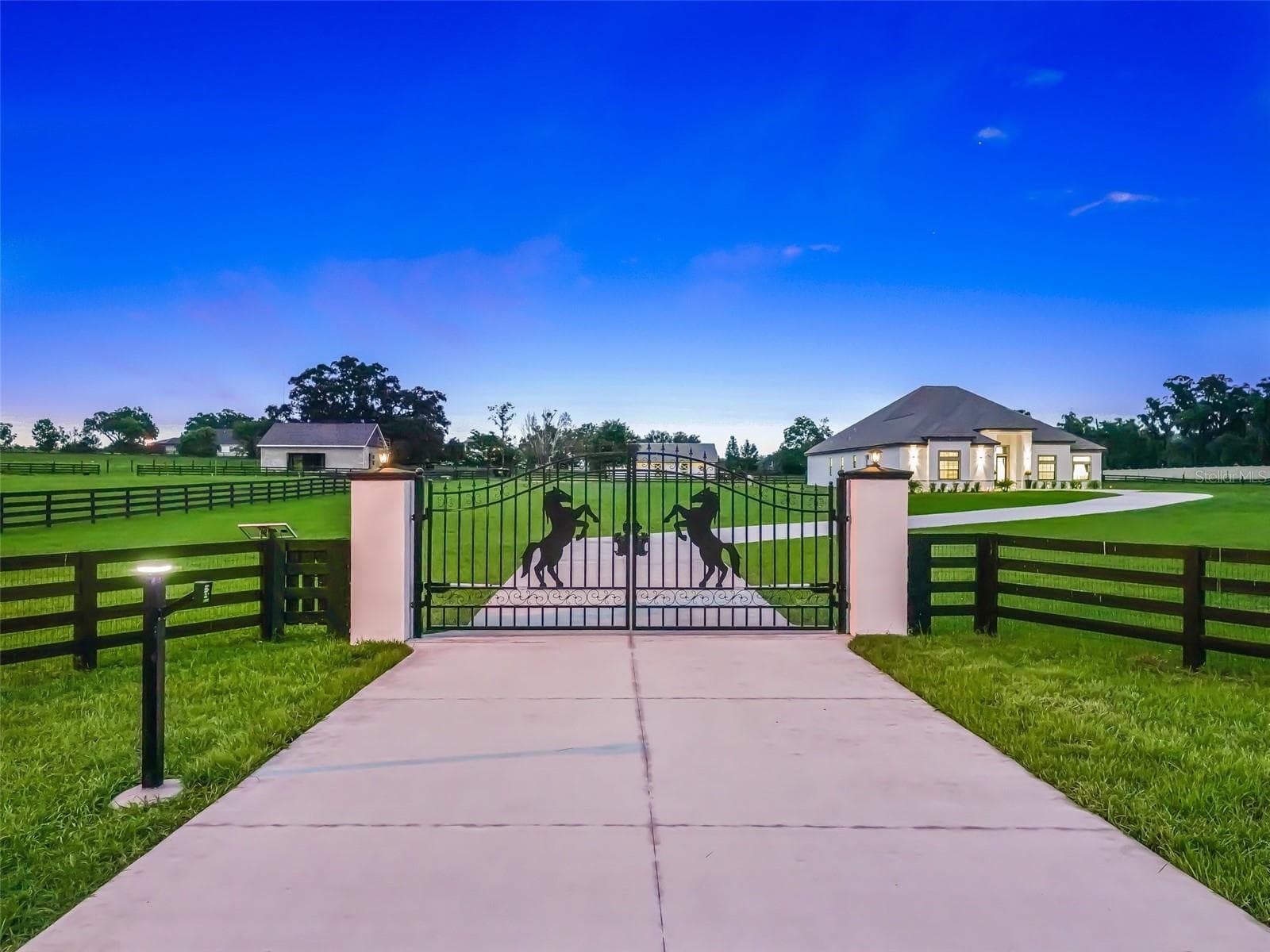Single Family Residence at 7041 NE 22ND COURT RD, OCALA, photo 5 of 78