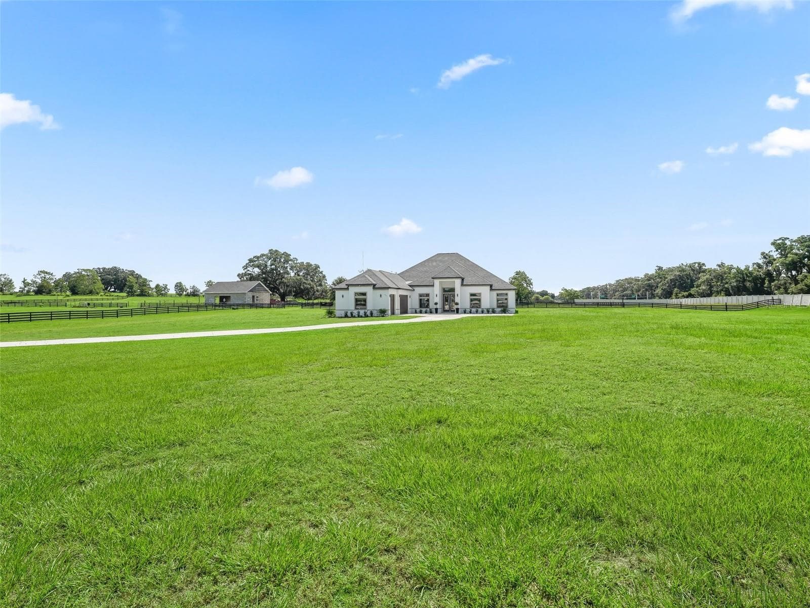 Single Family Residence at 7041 NE 22ND COURT RD, OCALA, photo 9 of 78