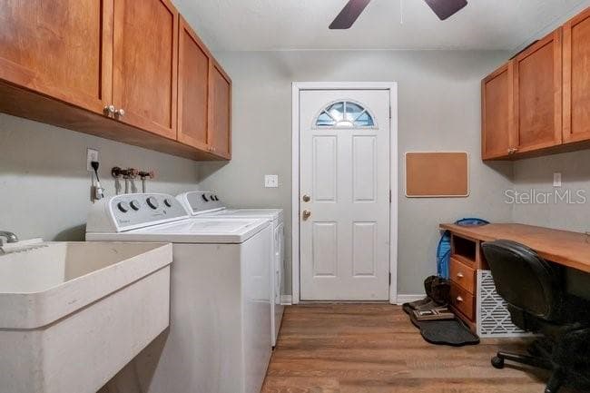 Laundry/Office to outside - 560 N LAKE PLEASANT RD, APOPKA