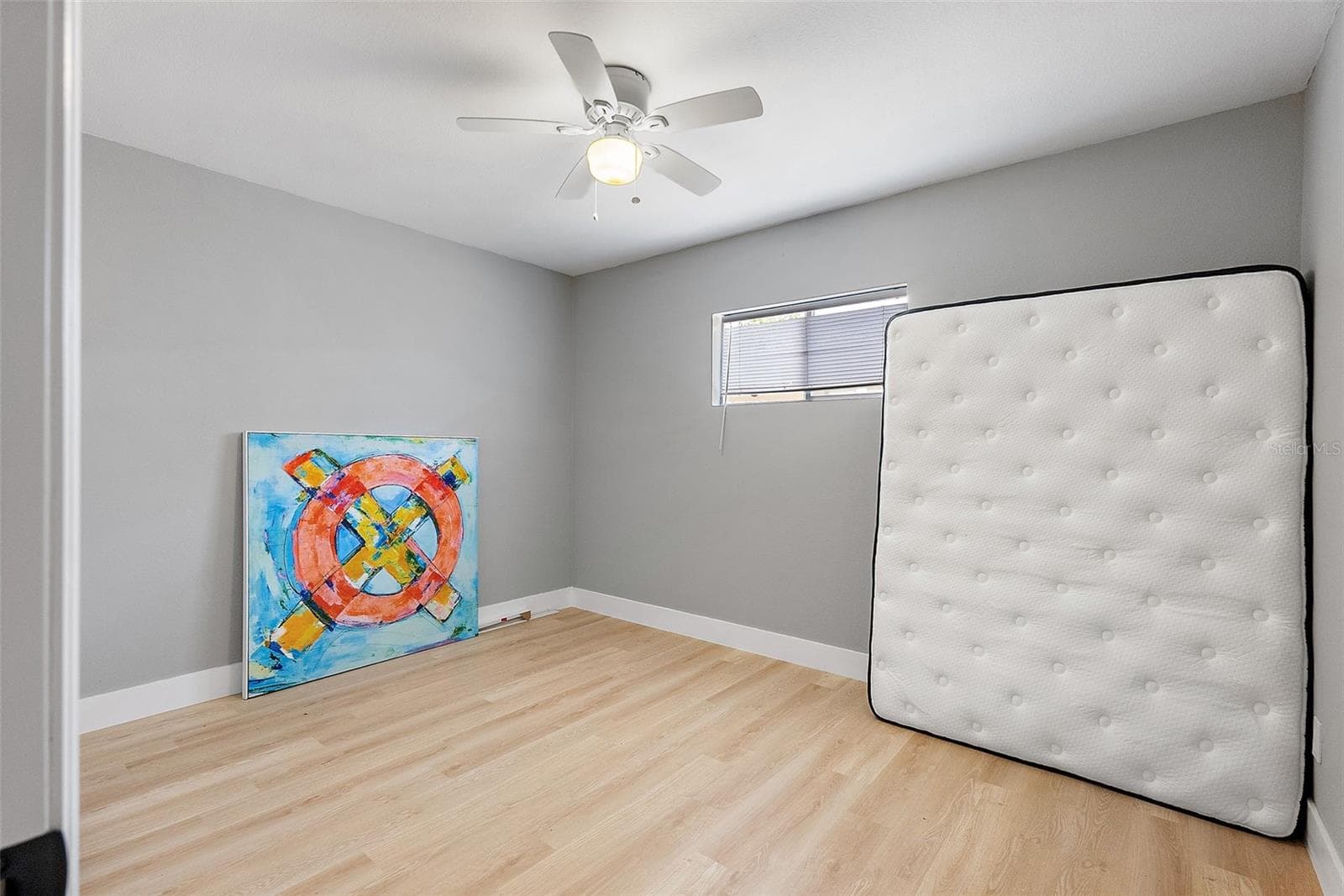 Single Family Residence at 3926 HELENA ST NE, ST PETERSBURG, photo 25 of 31
