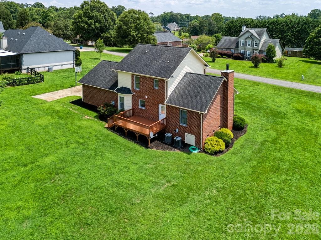 Single Family Residence at 5139 Butner Drive, Hickory, photo 26 of 28