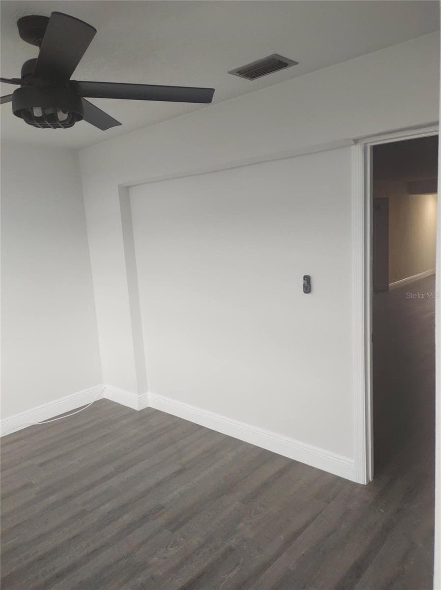 Condominium at 5725 12TH AVE N #304D, ST PETERSBURG, photo 6 of 6