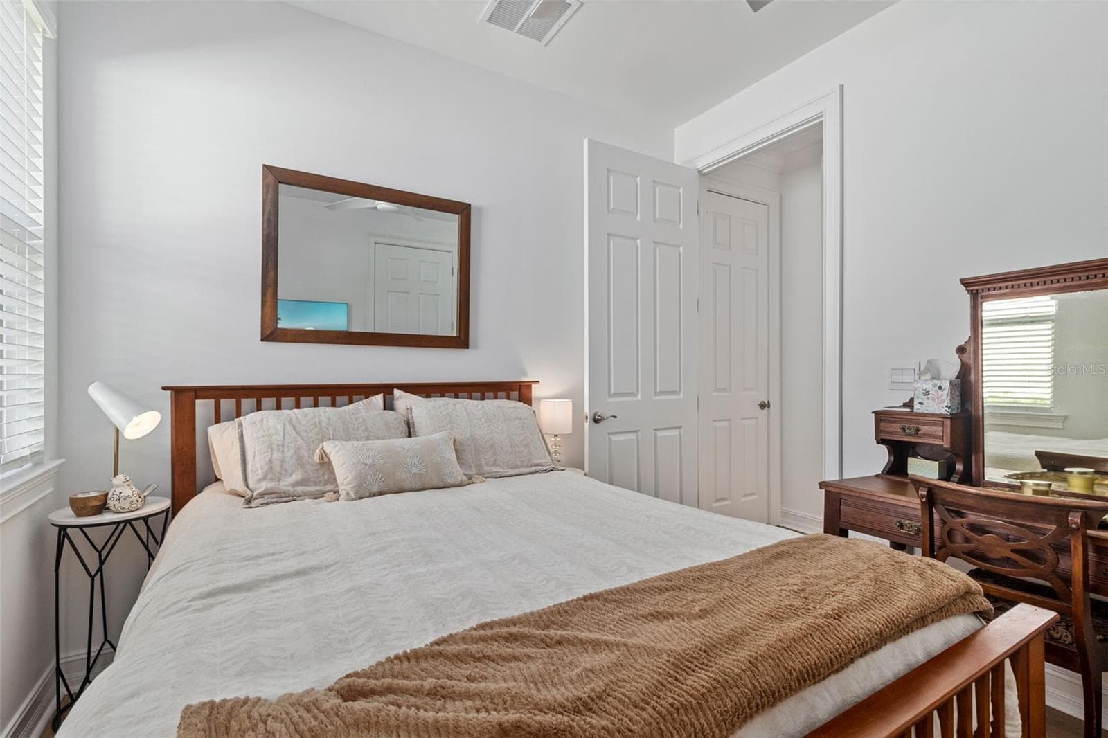Single Family Residence at 145 SOLIERA ST, NORTH VENICE, photo 21 of 58