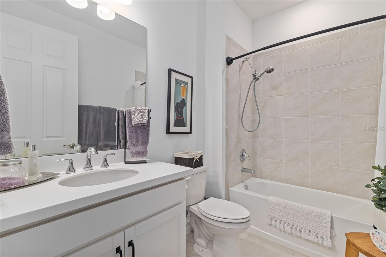 Single Family Residence at 145 SOLIERA ST, NORTH VENICE, photo 22 of 58