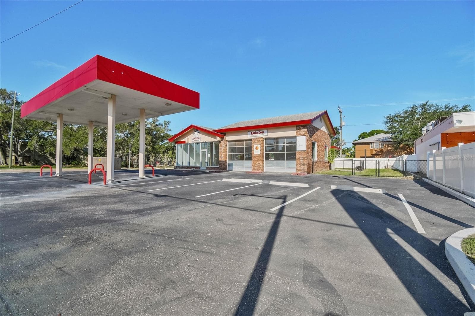 Retail at 2000 BAYSHORE BLVD, DUNEDIN, photo 6 of 11