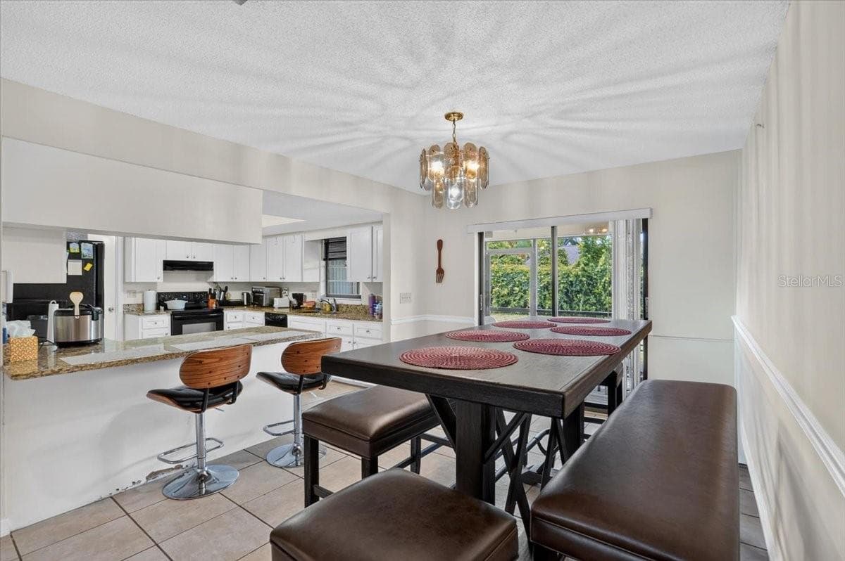Single Family Residence at 5031 BRANDEIS CIR S, SARASOTA, photo 9 of 36