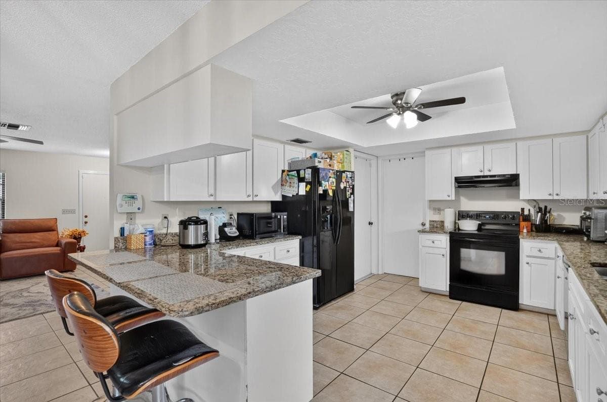 Single Family Residence at 5031 BRANDEIS CIR S, SARASOTA, photo 12 of 36