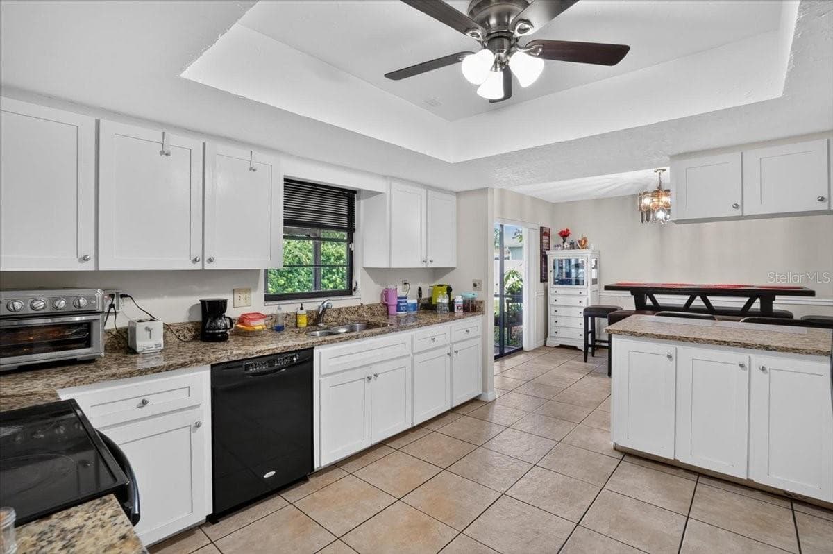 Single Family Residence at 5031 BRANDEIS CIR S, SARASOTA, photo 15 of 36