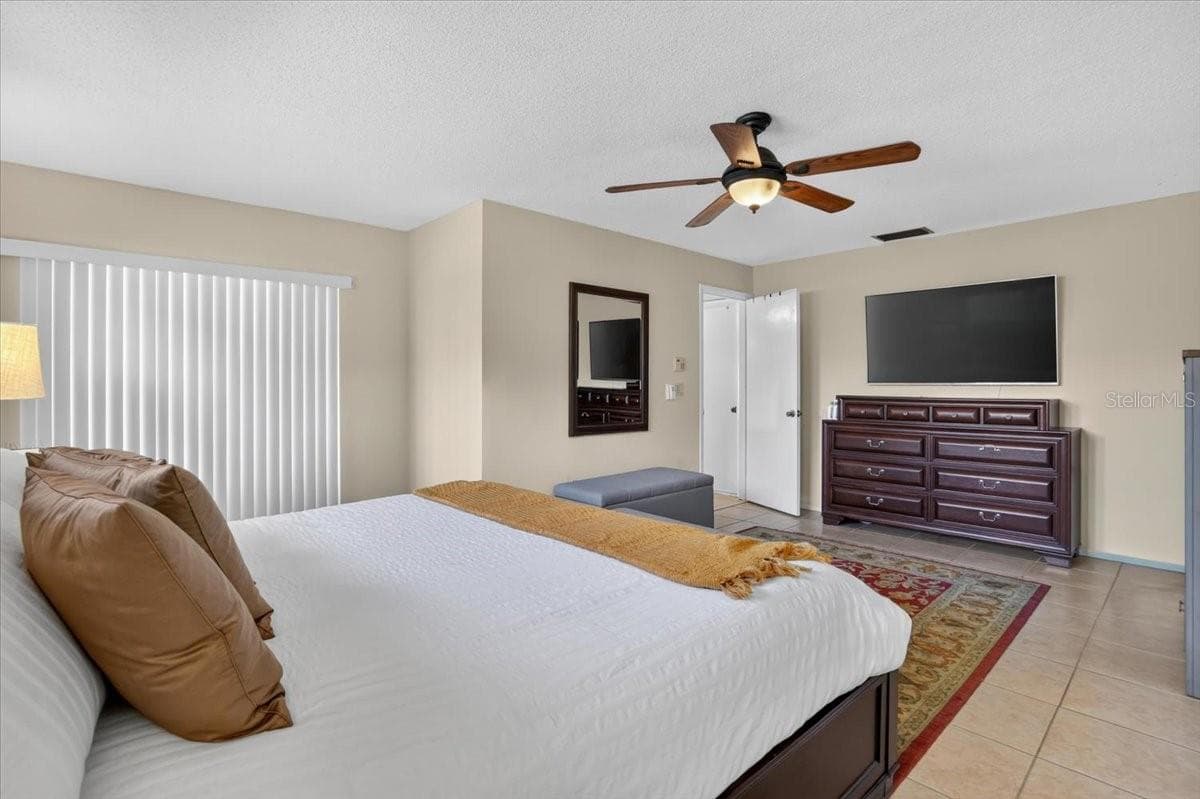 Single Family Residence at 5031 BRANDEIS CIR S, SARASOTA, photo 18 of 36