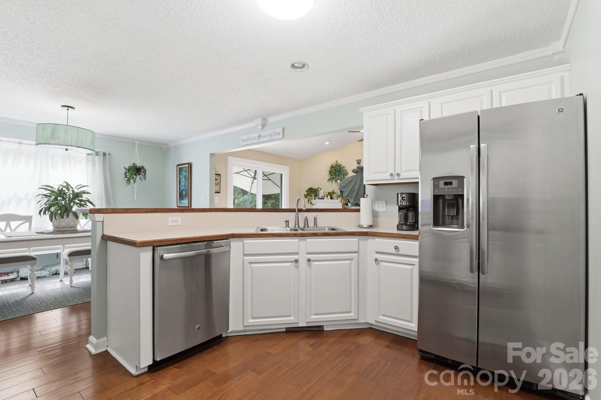 Single Family Residence at 2918 24th Street Drive NE, Hickory, photo 9 of 30