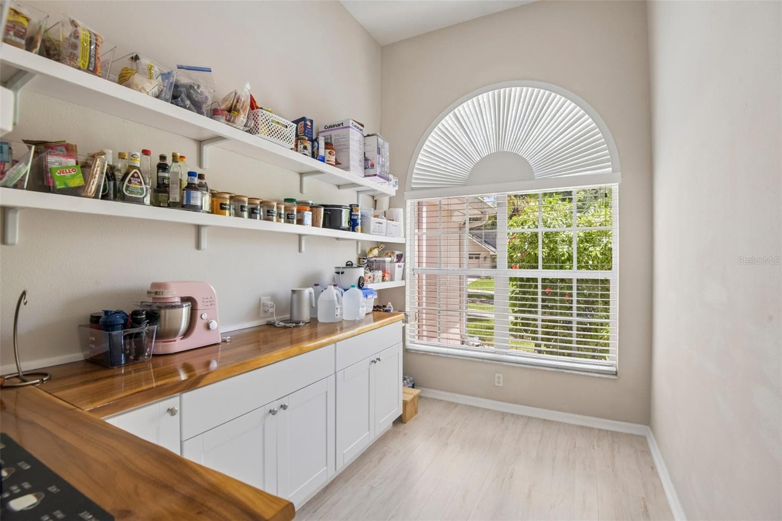 Single Family Residence at 1701 COUNTRY TRAILS DR, SAFETY HARBOR, photo 12 of 57