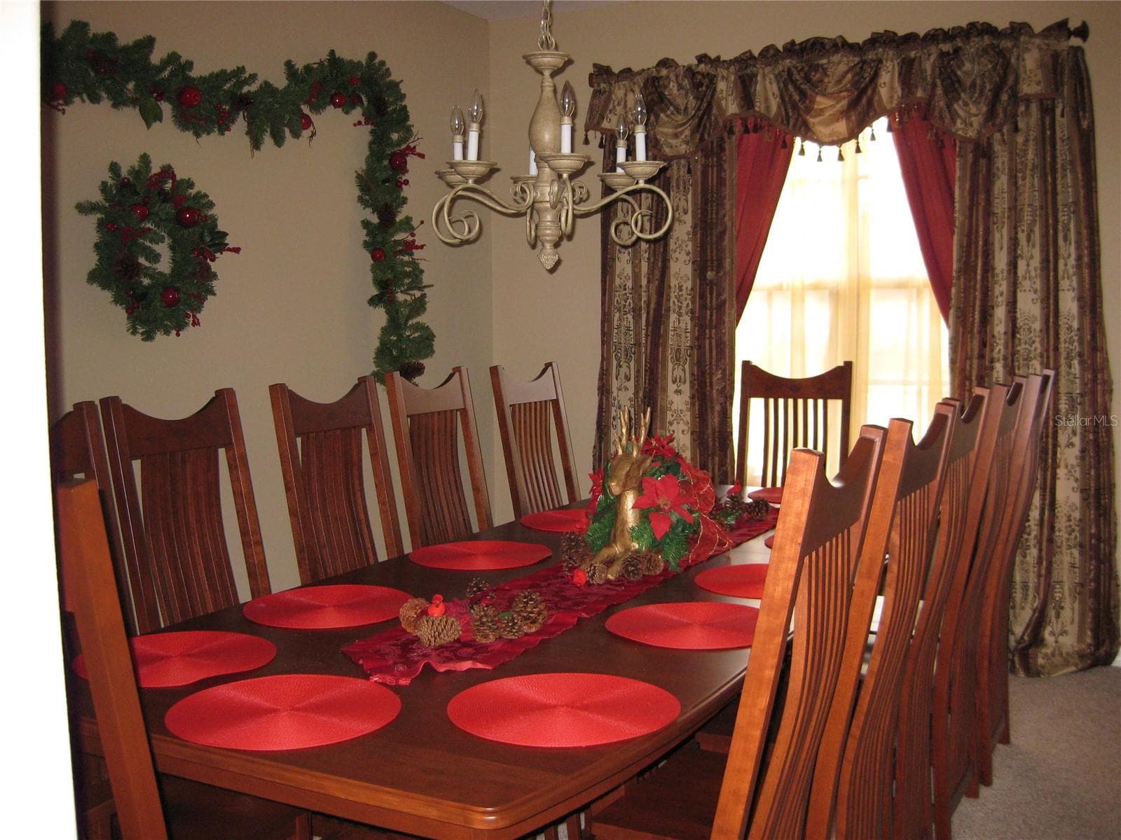 Formal Dining Room Pic 2 - 15041 PRINCEWOOD LN, LAND O LAKES