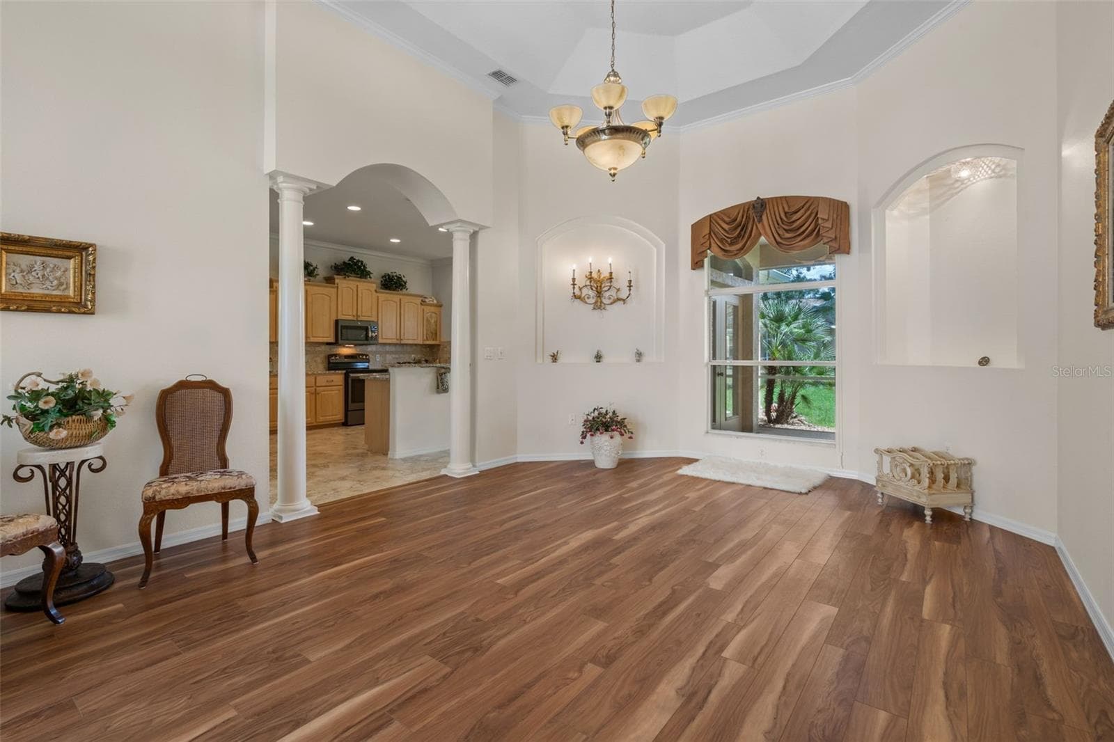 Single Family Residence at 13417 WHITEHAVEN CT, SPRING HILL, photo 10 of 64