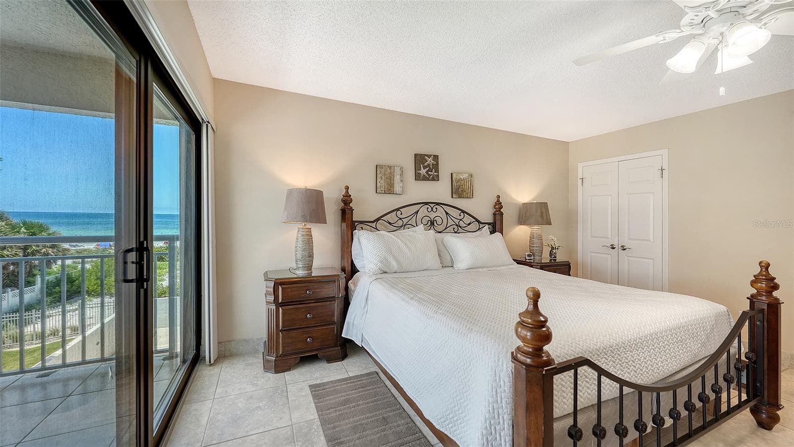 Condominium at 1001 POINT OF ROCKS RD #310, SARASOTA, photo 10 of 33