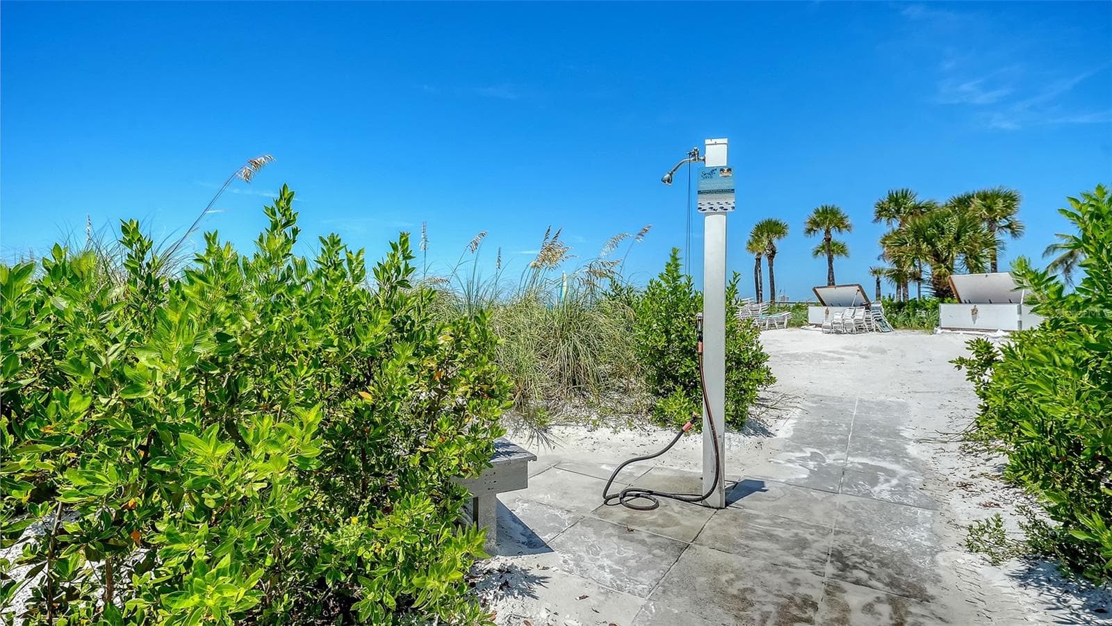 Condominium at 1001 POINT OF ROCKS RD #310, SARASOTA, photo 23 of 33
