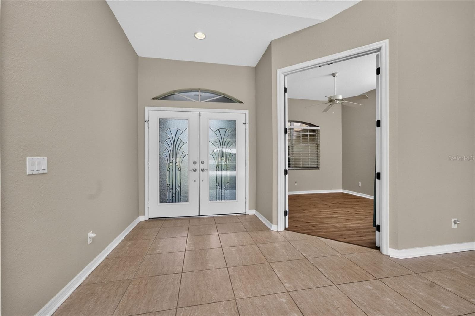 Front Entrance - 8 SPORTSMAN RD, ROTONDA WEST