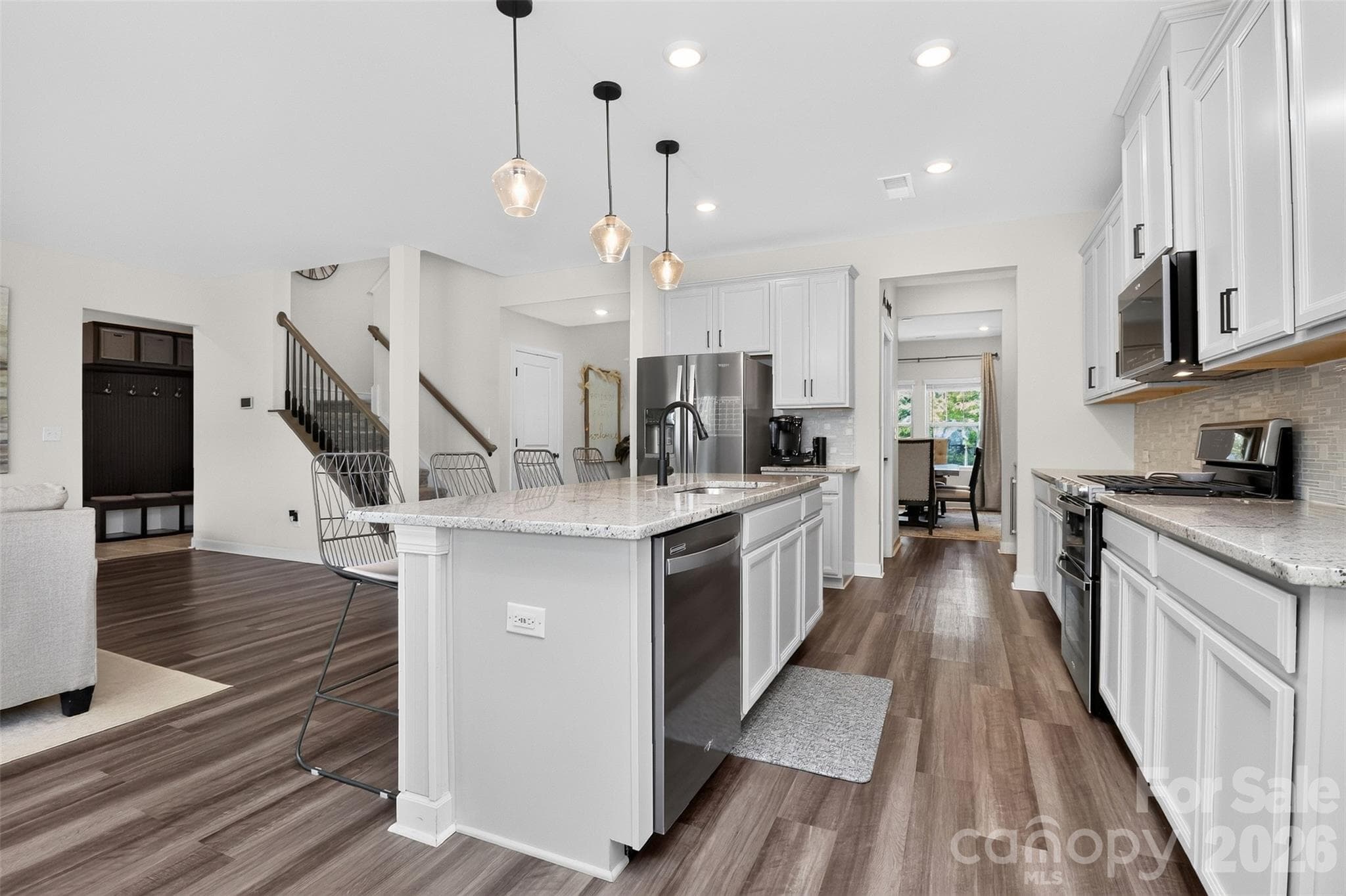 Single Family Residence at 11922 Silverheel Lane, Huntersville, photo 10 of 48