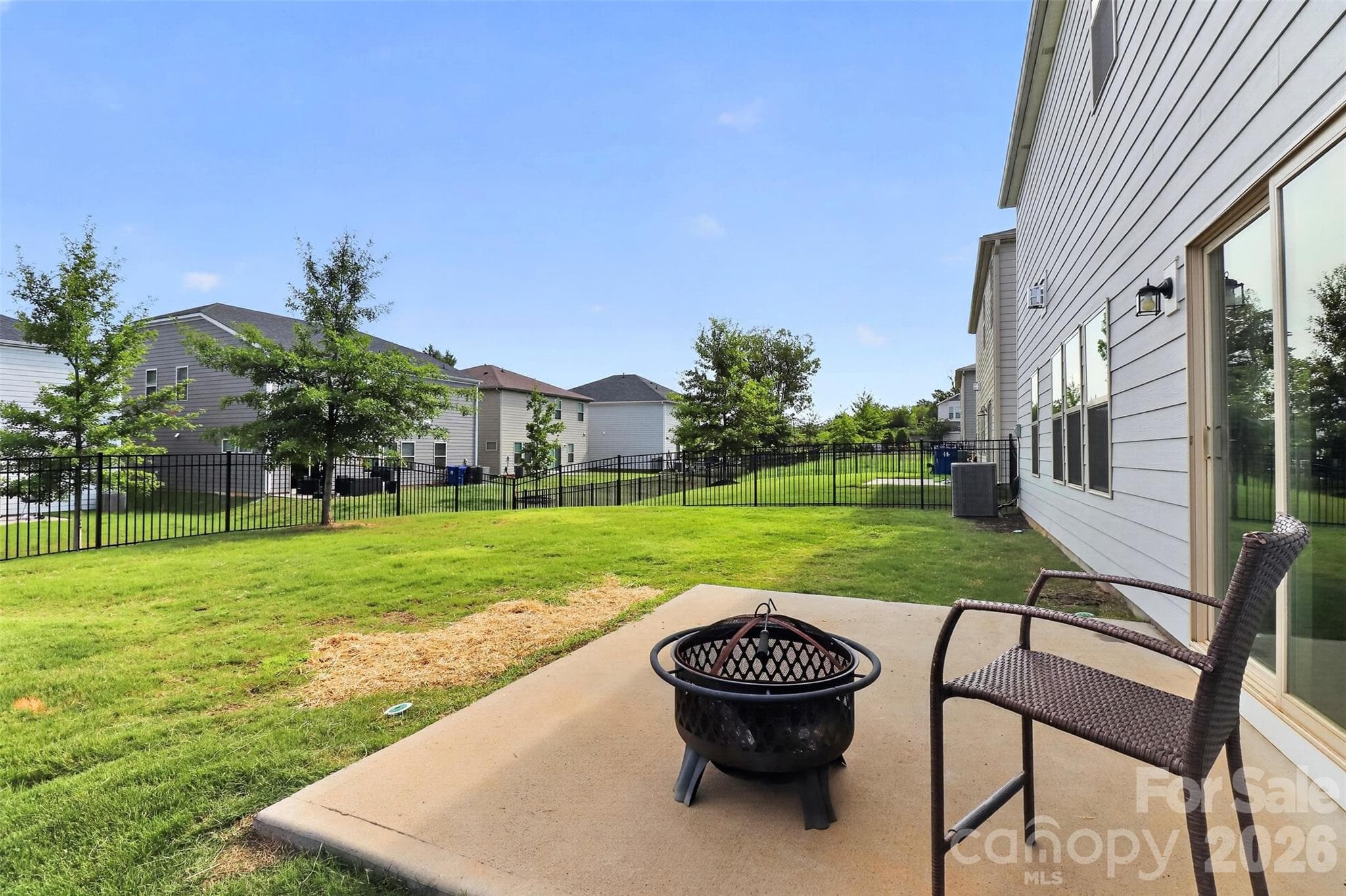 Single Family Residence at 11922 Silverheel Lane, Huntersville, photo 38 of 48