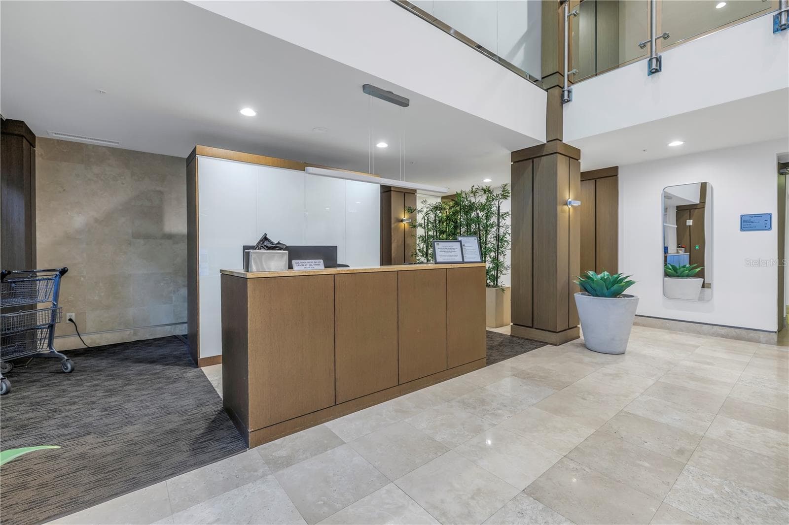 Condominium at 400 4TH AVE S #701, ST PETERSBURG, photo 5 of 62