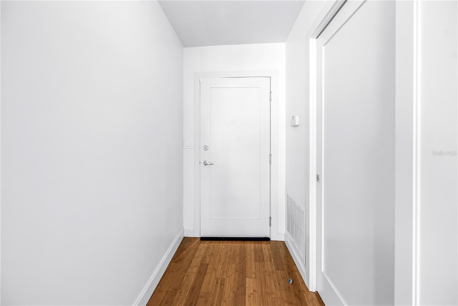 Condominium at 400 4TH AVE S #701, ST PETERSBURG, photo 10 of 62