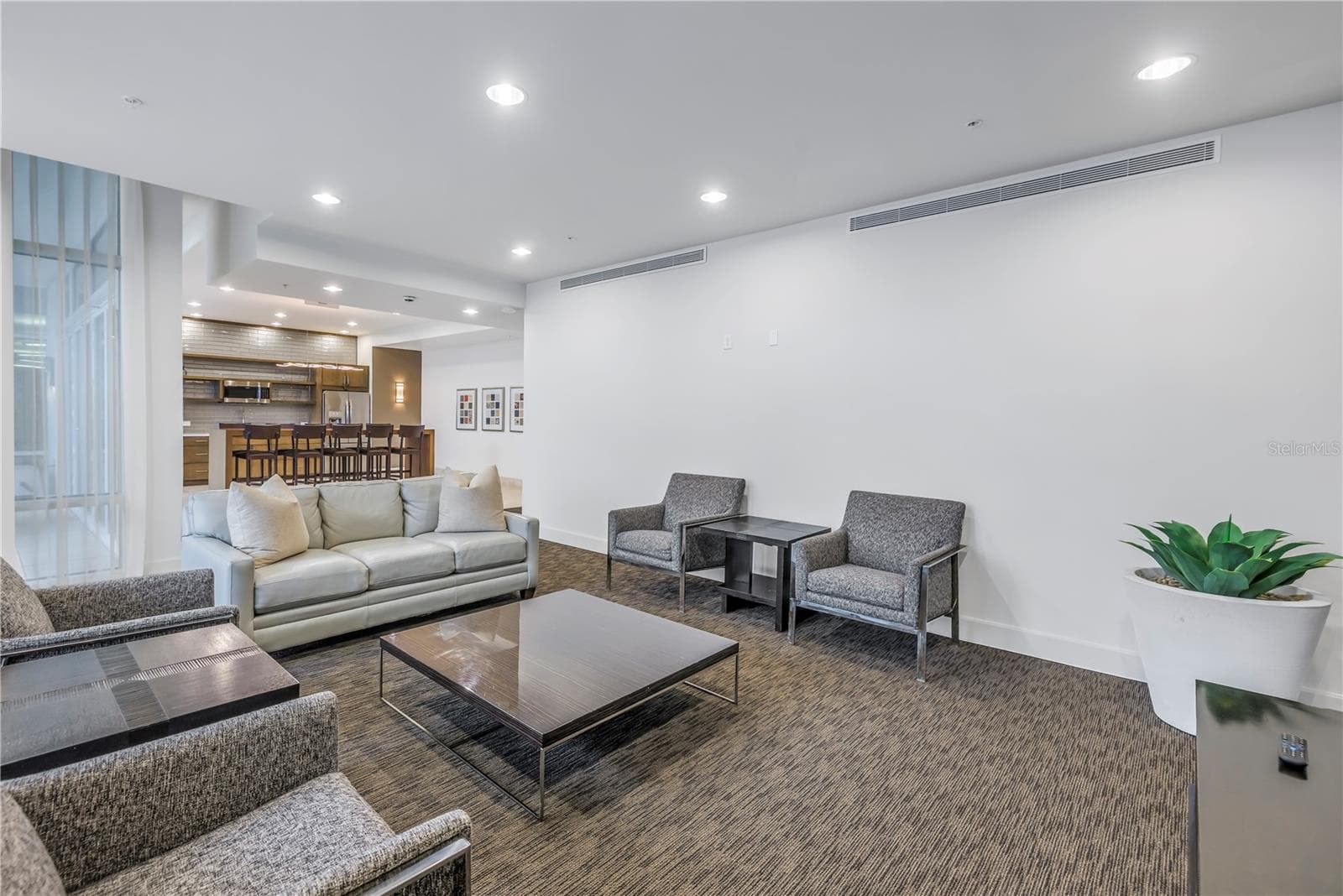 Condominium at 400 4TH AVE S #701, ST PETERSBURG, photo 47 of 62