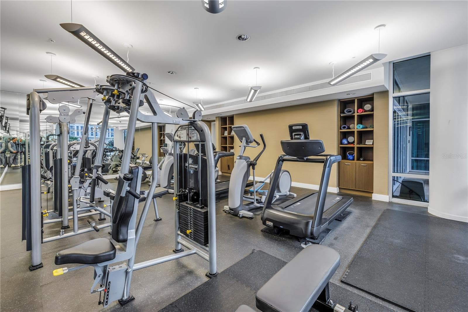 Condominium at 400 4TH AVE S #701, ST PETERSBURG, photo 52 of 62