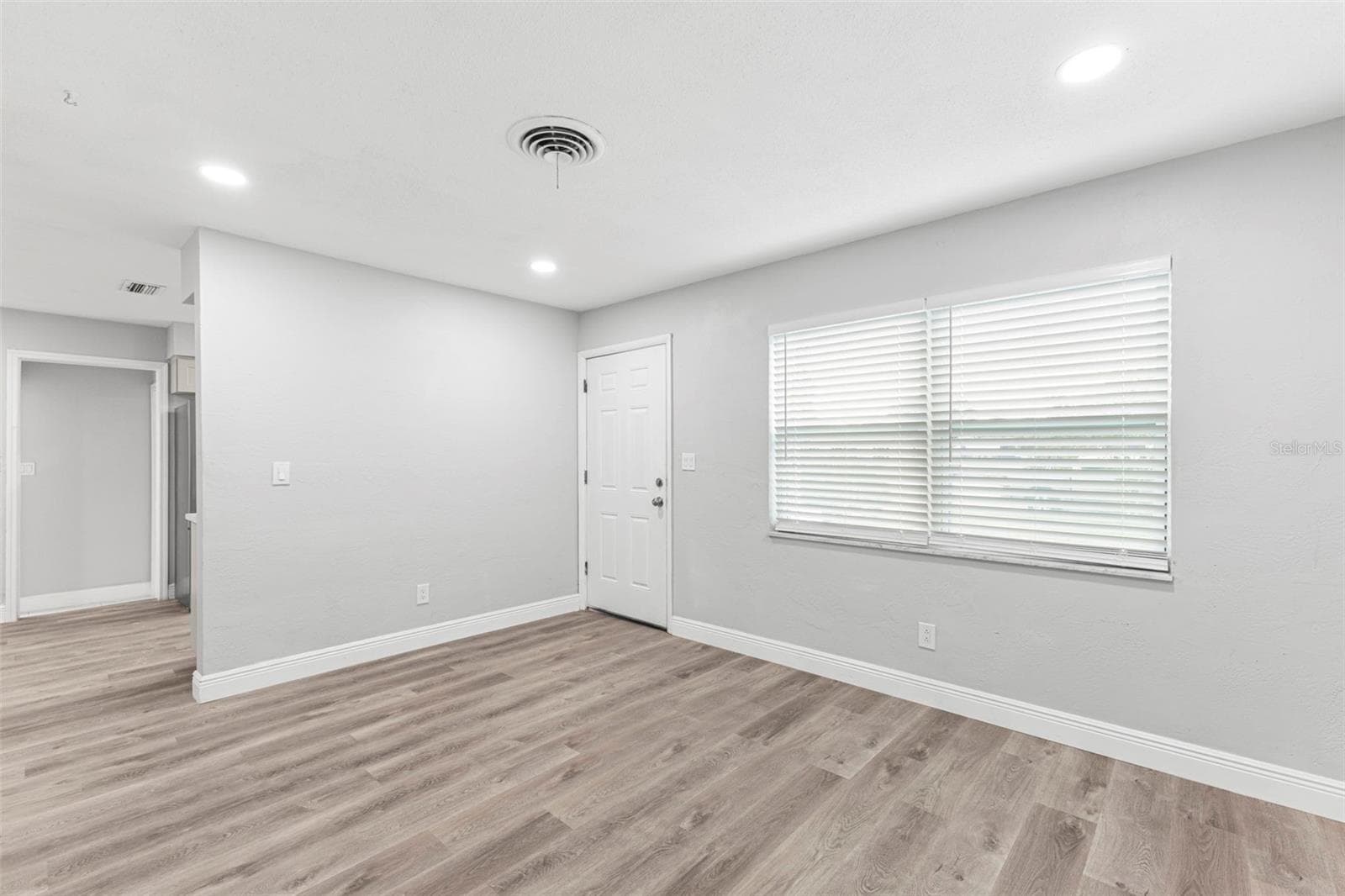 Single Family Residence at 2443 26TH AVE S, ST PETERSBURG, photo 6 of 24
