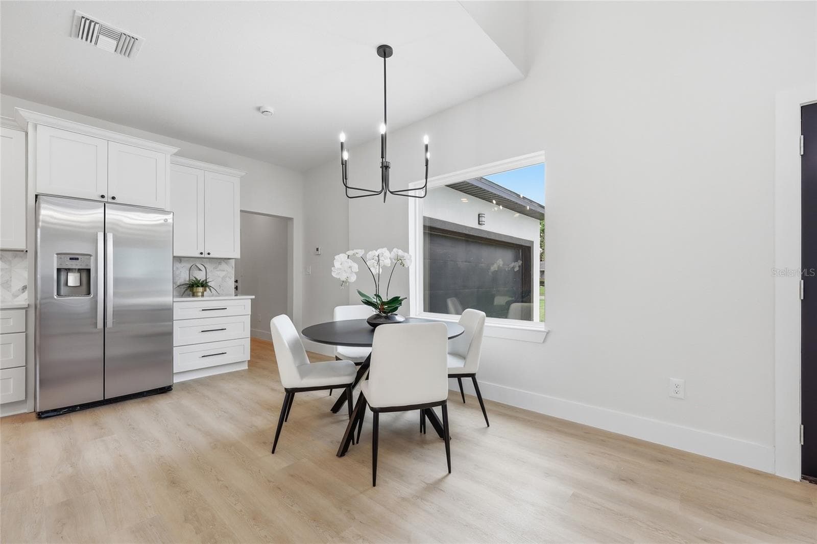 Dining Area- Breakfast Nook - 351 E WILDMERE AVE, LONGWOOD