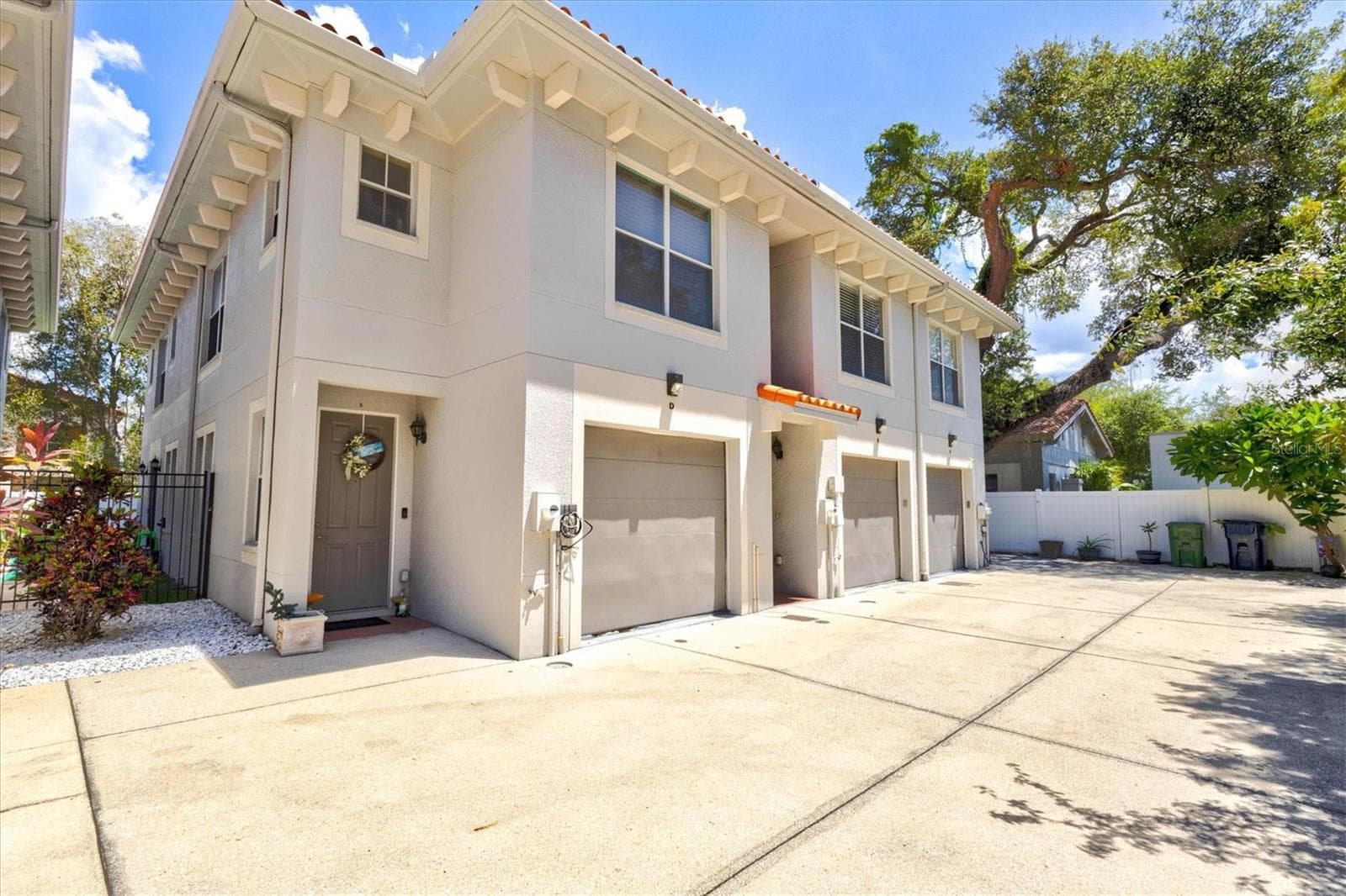 Townhouse at 212 S DAKOTA AVE #E, TAMPA, photo 3 of 93