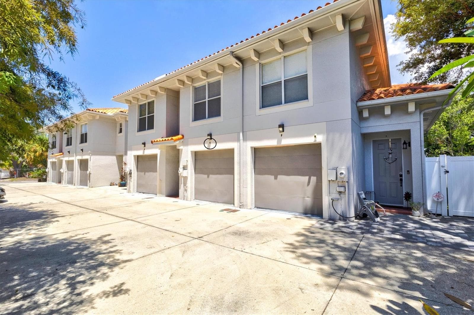 Townhouse at 212 S DAKOTA AVE #E, TAMPA, photo 4 of 93