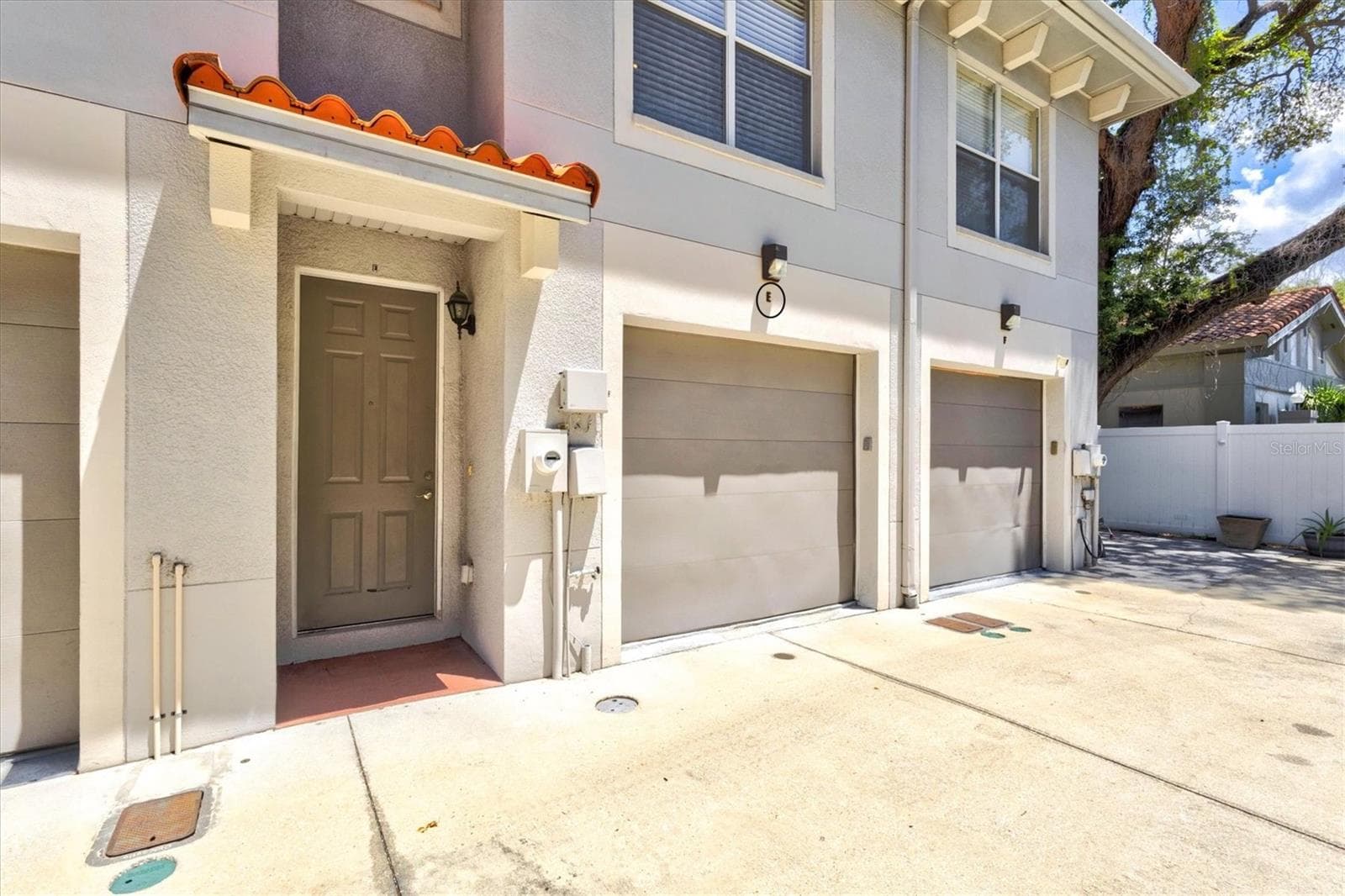 Townhouse at 212 S DAKOTA AVE #E, TAMPA, photo 6 of 93
