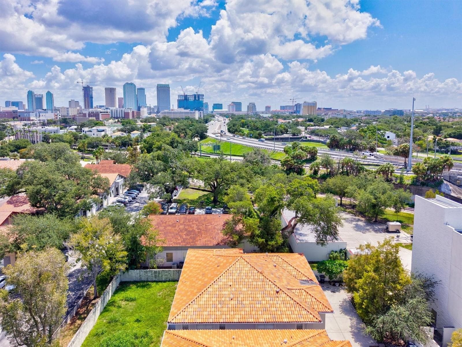 Townhouse at 212 S DAKOTA AVE #E, TAMPA, photo 53 of 93