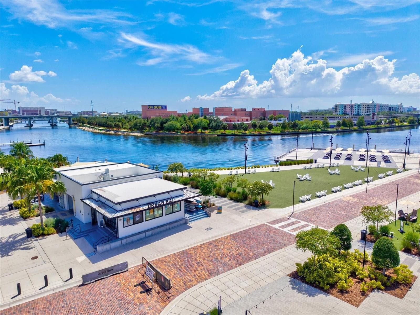 Townhouse at 212 S DAKOTA AVE #E, TAMPA, photo 84 of 93