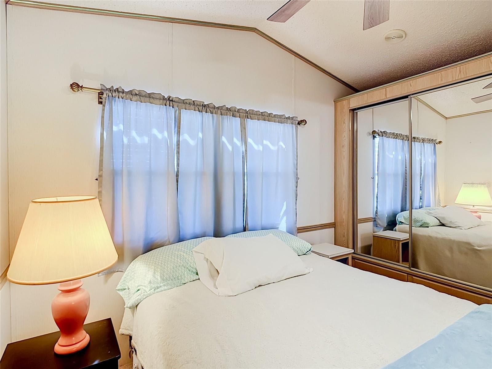 Bedroom - 9000 US HWY 192 #81, CLERMONT