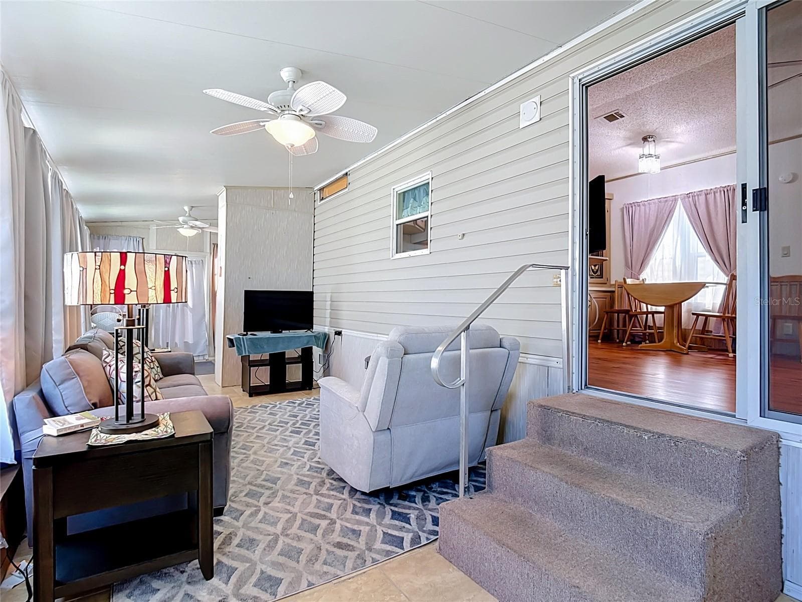 Florida room - 9000 US HWY 192 #81, CLERMONT
