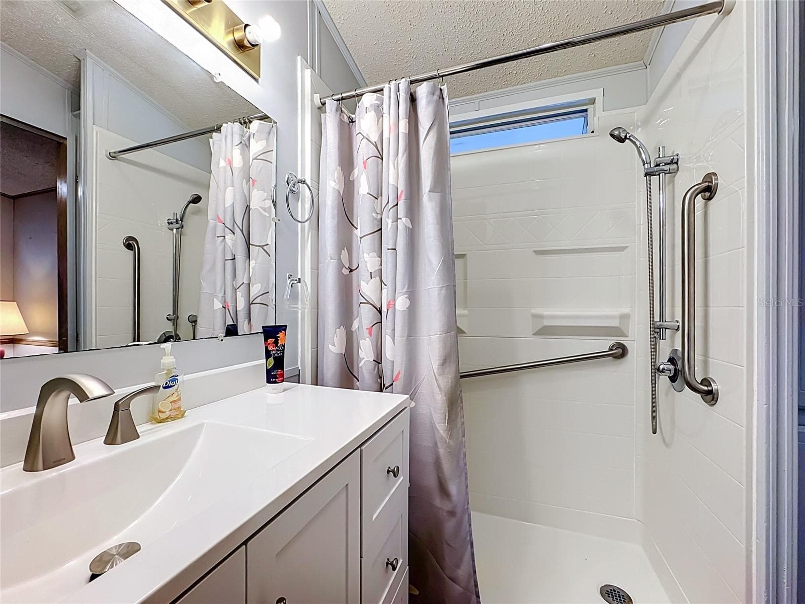 Bathroom - 9000 US HWY 192 #81, CLERMONT