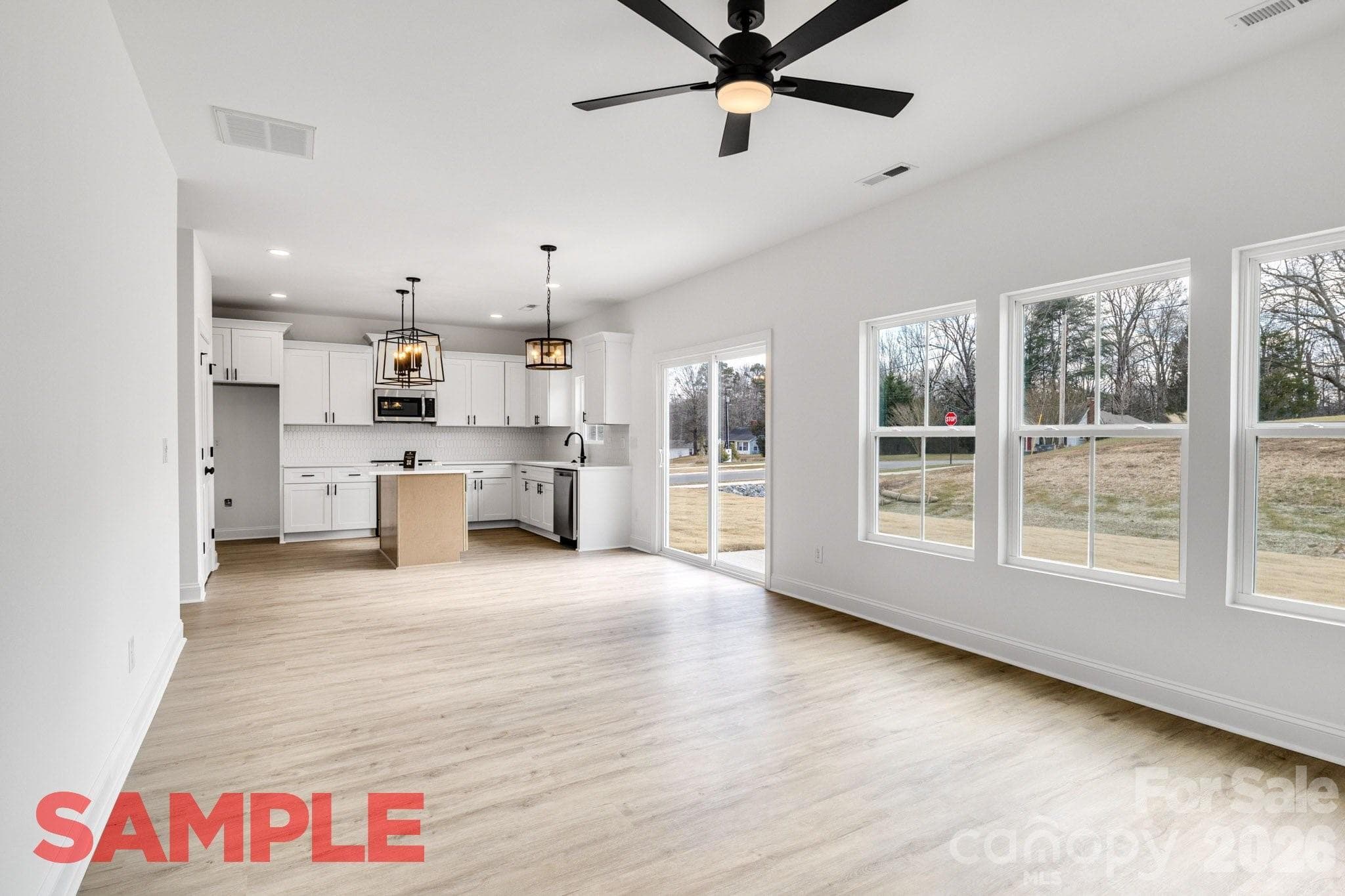 Single Family Residence at 1405 Sanctuary Street, Kannapolis, photo 16 of 33