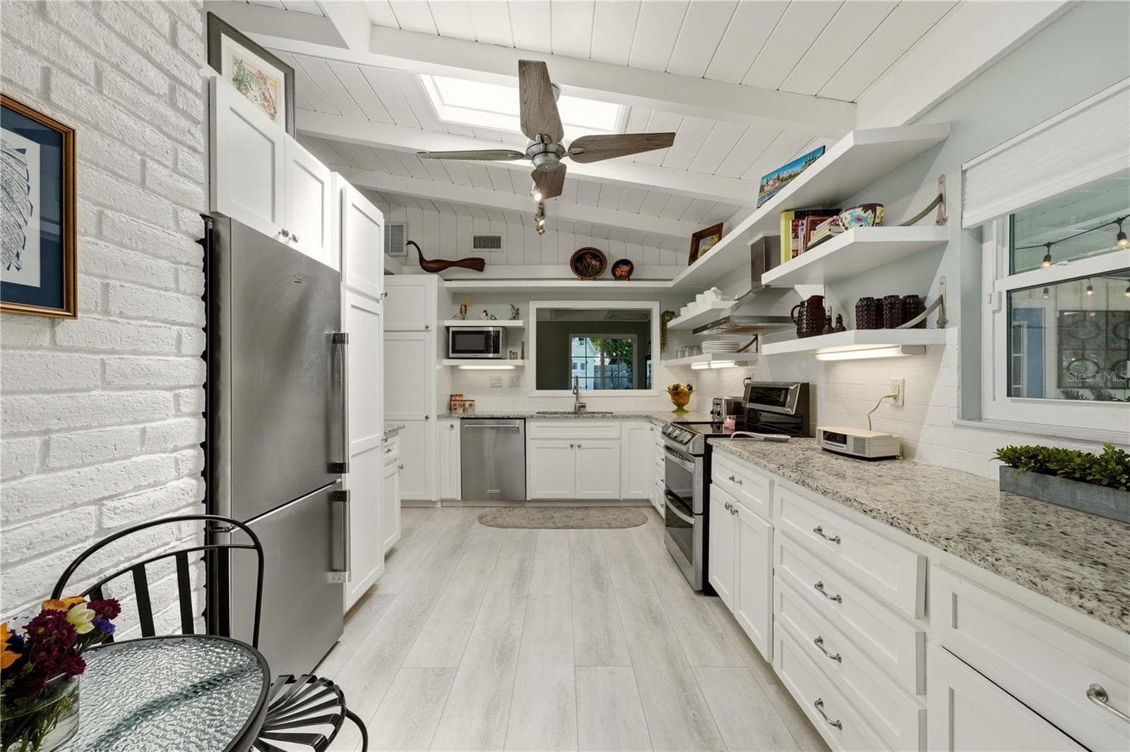 Single Family Residence at 3424 OLD OAK DR, SARASOTA, photo 15 of 52