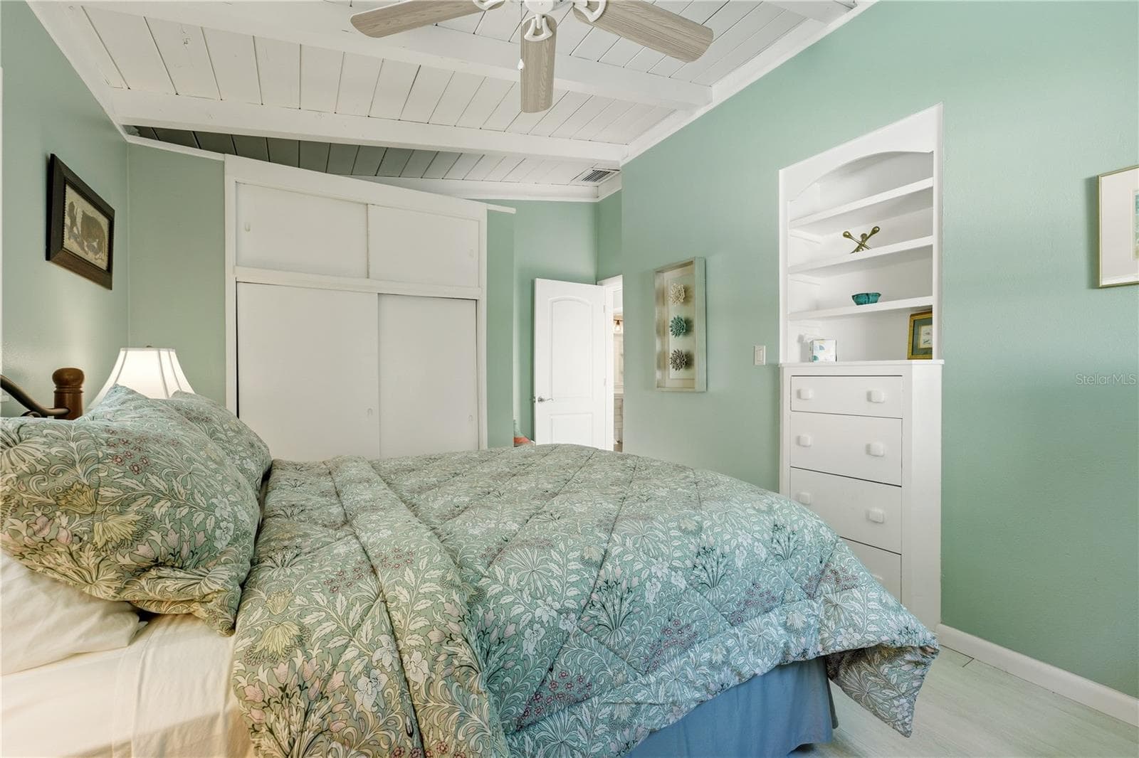 Single Family Residence at 3424 OLD OAK DR, SARASOTA, photo 30 of 52