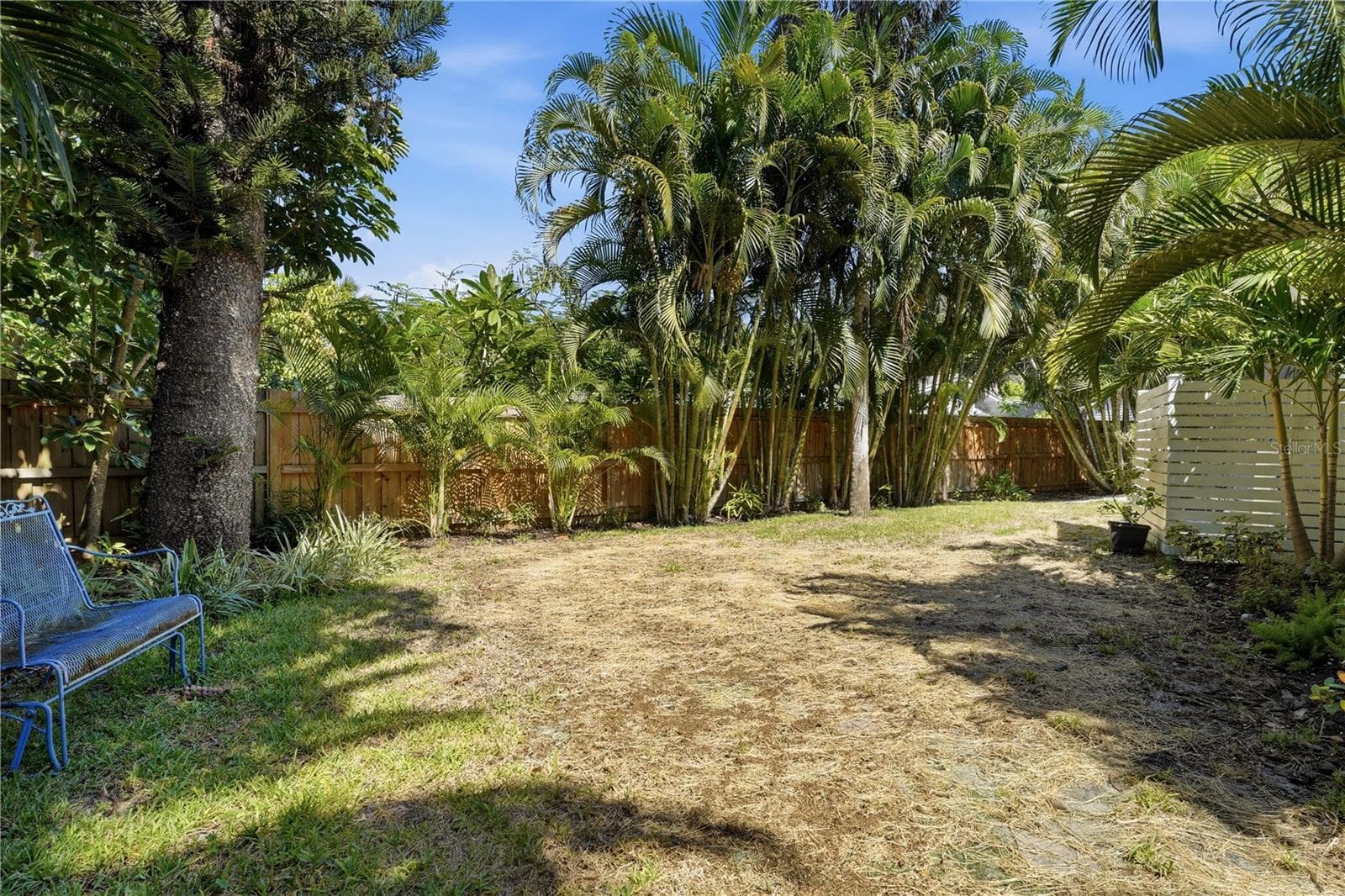 Single Family Residence at 3424 OLD OAK DR, SARASOTA, photo 44 of 52